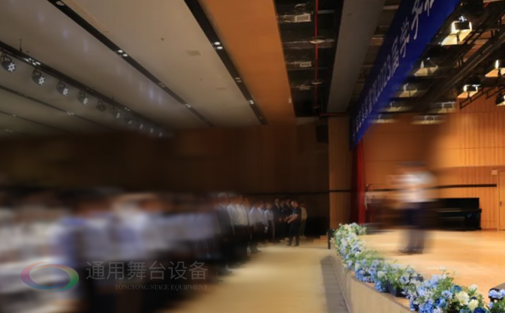 助力漢開(kāi)書(shū)院文化活動(dòng)高效呈現(xiàn)，彰顯企業(yè)教育場(chǎng)景服務(wù)實(shí)力！南京漢開(kāi)書(shū)院舞臺(tái)吊桿、大幕對(duì)開(kāi)項(xiàng)目